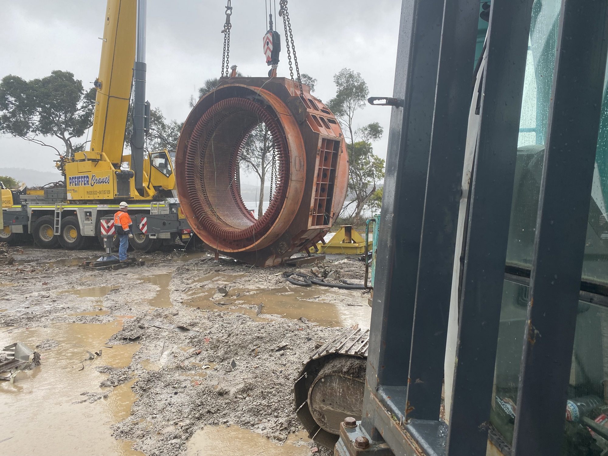 HEAVY INDUSTRIAL DEMOLITION TASMANIA Mendelssohn Constructions